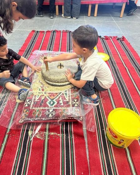 افتتاح فعاليات يوم التراث في حضانة الأمل في قرية السيد